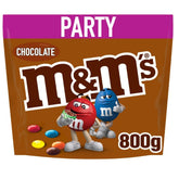 Čokoláda M&M's Large Pack, Křupavá čokoládová čočka s barevnou cukrovou polevou, Party Mix, 1 x 800 g, Candy s tématem amerického fotbalu