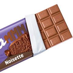 Milka MMMAX Noisette – Čokoláda z alpského mléka s jemnou a krémovou lískooříškovou náplní – 250g