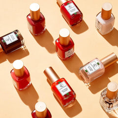 Sada laků na nehty na make-up, Rammatuell červená