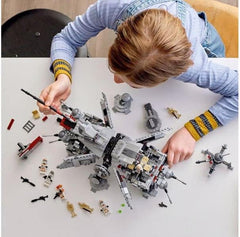 Sada minifigurek mobilního modelu hračky LEGO Star Wars At-Te Walker včetně 3 klonových vojáků, bitevních droidů a trpasličího pavoučího droida 75337 Stavebnice Besuche den LEGO-Store