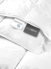 Traumnacht Basic Plapumă ușoară din puf cu puf alb nou (60%) și pene (40%), DIN EN 12934, 135 X 200 Cm, Down Pass și certificat Oeko-Tex, produs în conformitate cu standardul de calitate german Plapumi si pilote Naty Shop