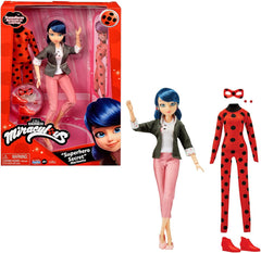 BANDAI – Miraculous Ladybug – Marinette & Ladybug Modepuppe – Bewegliche Puppe 26 cm mit 2 Outfits – Miraculous Spielzeug Gelenkpuppe – Kinderspielzeug ab 4 Jahren – P50355