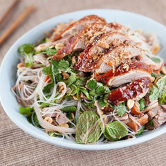 MAMA - Instantní kachna s nudlemi rýže, balení 30 ks (30 X 55 GR)