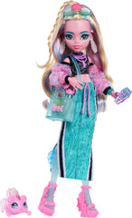 Păpușa Monster High Lagoona Blue în top scurt și fustă maxi sport cu peștele Neptuna și 7 accesorii, cum ar fi ochelari de soare cu scoici, gustare și geantă, JHK33