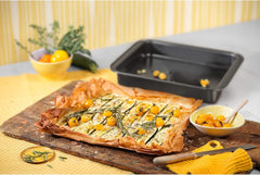 Original Kaiser Classic Brat- Und Auflaufform Groß 39 X 30 X 6 Cm, Backblech Hoher Rand, Antihaftbeschichtet, Praktischer Griffrand, Optimale Wärmeleitung, Extra Hoher Rand, Praktischer Griffrand Matrite si tavi pentru copt Naty Shop