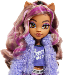 Păpușa MONSTER HIGH și accesorii pentru petrecerea în pijamale, păpușa Clawdeen Wolf cu pisică de companie, semilună, petrecere Creepover, HKY67