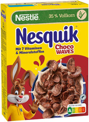 Nestlé Choco Waves, křupavá čokoládová snídaně ve tvaru vlny (33 % celozrnný obsah), 1 balení (1 x 330 g)