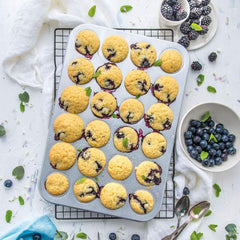 0070035 ZADNÍ FORMA NA 24 MINI MUFFINŮ 38,5 X 26 X 2 H CM Pečicí formy a plechy Naty Shop