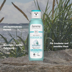 Lavera Care Basis Sensitiv 2v1, Šampon a sprchový gel s bio aloe vera a rostlinným keratinem, 250 ml Sprcha a koupel Naty Shop