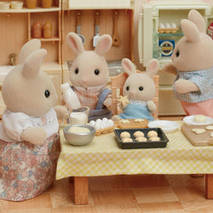 Sylvanian Families L5706 Iepurașul de Lapte - Figurine pentru Casă de Păpuși