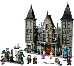 LEGO Harry Potter Malfoy Family Country Estate, fantastická hračka ke sbírání a vystavování, dárek pro chlapce, dívky a fanoušky kouzelnického světa, nápad na dárek s 9 minifigurkami 76453 Stavebnice Besuche den LEGO-Store