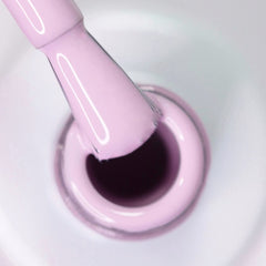 UV lak na nehty alessandro Striplac Levandulová limonáda – Jemný a dlouhotrvající – Snadné odstranění díky technologii odstranění – Veganský a bez krutosti – 8 ml