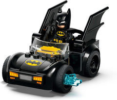 LEGO DC Batman: Batman & Batmobile vs. Pan Freeze - Auto superhrdina se 2 minifigurkami - Ledový vystřelovač s ohnivými prvky - Dárek pro chlapce a dívky od 4 let 76301 Stavebnice Besuche den LEGO-Store