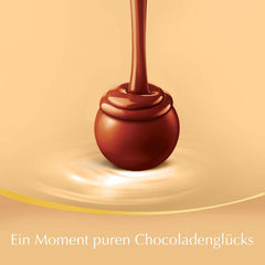 Cutie cadou Lindt LINDOR cu bomboane de ciocolată asortate, aprox. 15 trufe LINDOR, 4 sortimente (ciocolată cu lapte, ciocolată albă, ciocolată neagră 60% și alune), 187 g