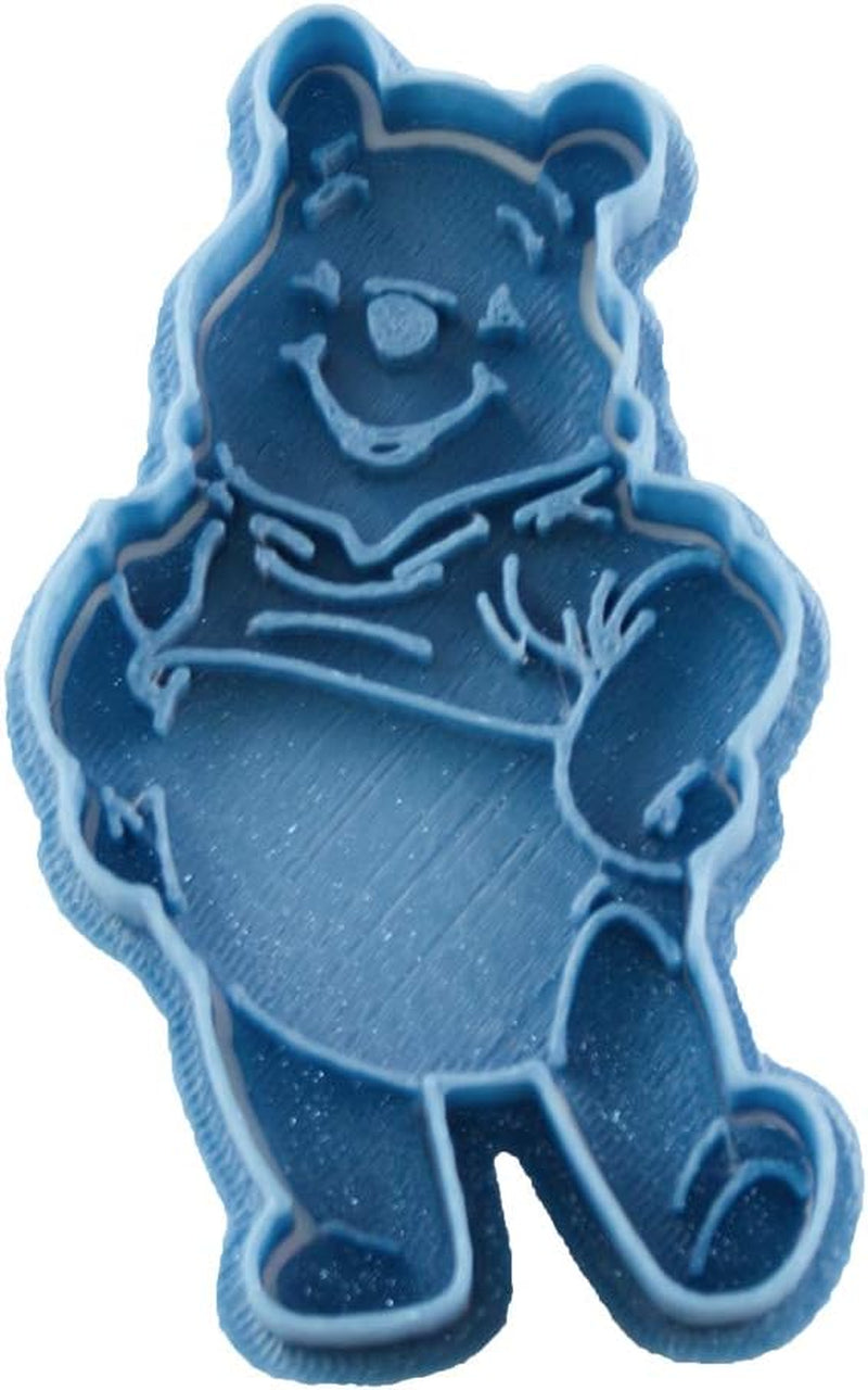 2 forme de biscuiți Winnie the Pooh, albastre