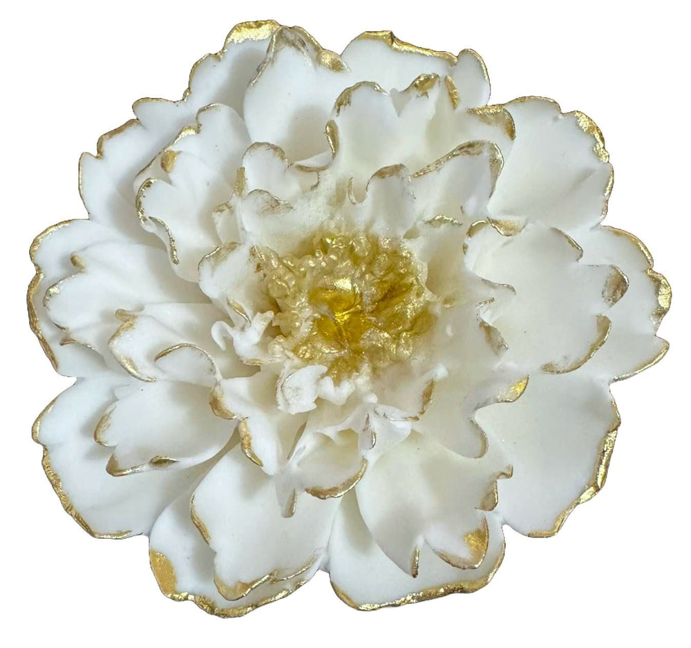 Jedlá cukrová dekorace, Bílá pivoňka se zlatými dekoracemi z Sugar Paste Nati Shop
