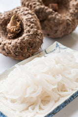 MIYATA Shirataki Konjac Mouka Udon 270 g balení (200 g odkapané hmotnosti) 270 g (1 balení)