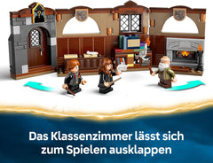 LEGO Harry Potter Schloss Hogwarts: Zauberkunstunterricht, sada se 3 minifigurkami, vč. Hermiona Granger & Ron Weasley, Wingardium Leviosa Funktion, Spielzeug für Mädchen & Jungen ab 8 Jahren 76442