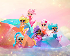 LOL Surprise! Mermaids Makeover Magic Tots – Luciu de buze adevărat pentru tine și păpușa ta, pentru a te crea singur, a amesteca și a crea machiaj, Joc distractiv cu apă, 6 păpuși de colecționat – Vârste 4+