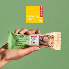 MaxiNutrition Krémová veganská proteinová tyčinka s čokoládou, arašídy a karamelem 12x45g - veganská proteinová tyčinka, 18% protein, 8,3g na tyčinku, nízký obsah cukru (0,9g), bez přidaného cukru, bez umělých aromat