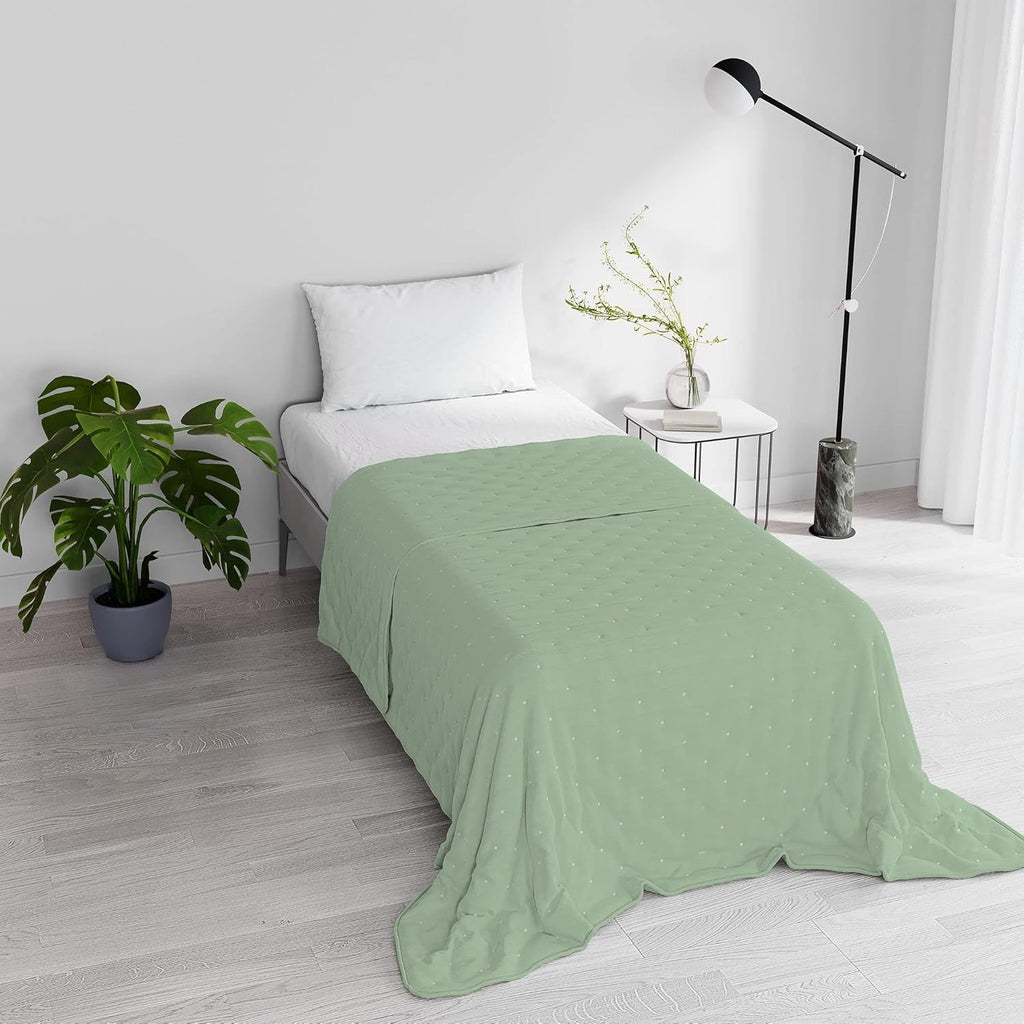 Plapumă elegantă de vară, matlasată, verde, 170 X 250 cm Plapumi si pilote Naty Shop Verdino 170X250Cm