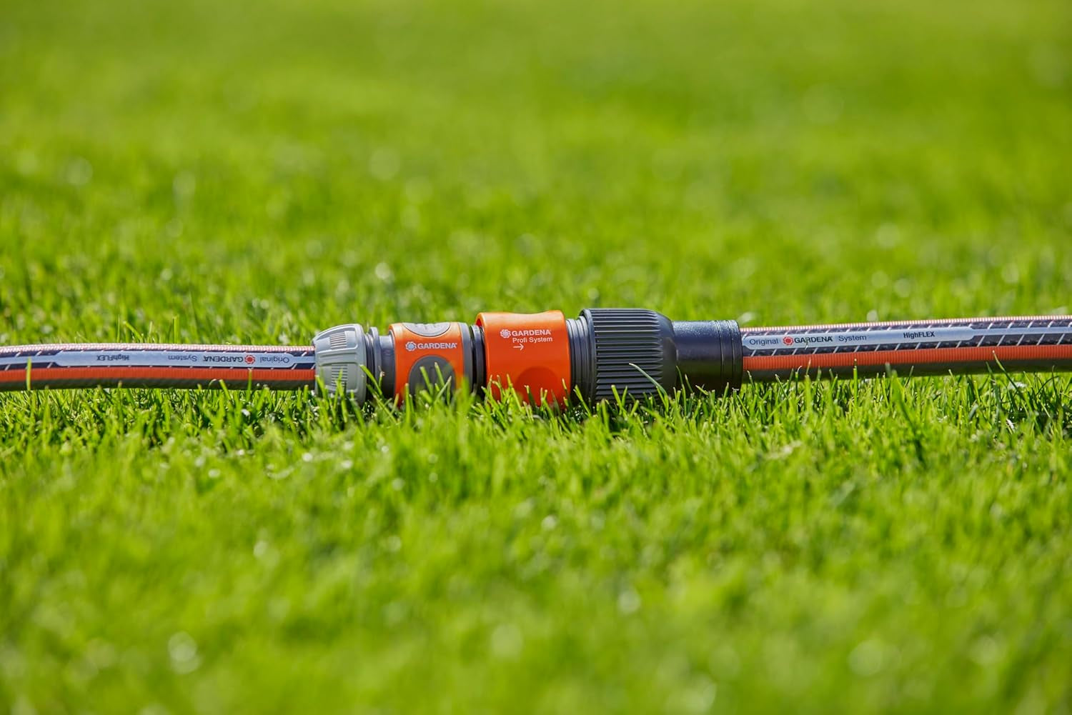 Cuplaj reducție Gardena Professional System: Cuplaj pentru conectarea Sistemului Profesional la Sistemul Original Gardena, pentru furtunuri/pompe (2830-20)