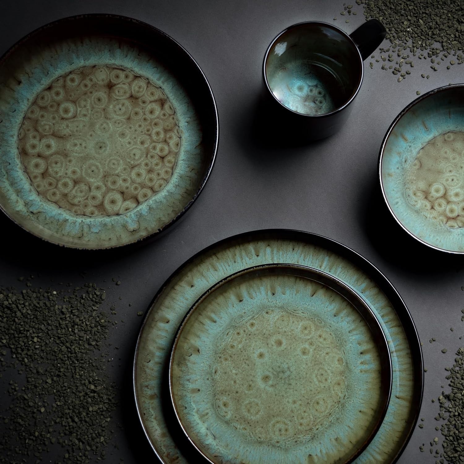 Creatable, 20166, Serie Nordic Fjord Green, 16-Teiliges Geschirrset Für 4 Personen, Kombiservice Aus Steinzeug, Spülmaschinen- Und Mikrowellengeeignet, Qualitätsproduktion Seturi vesela masa Naty Shop