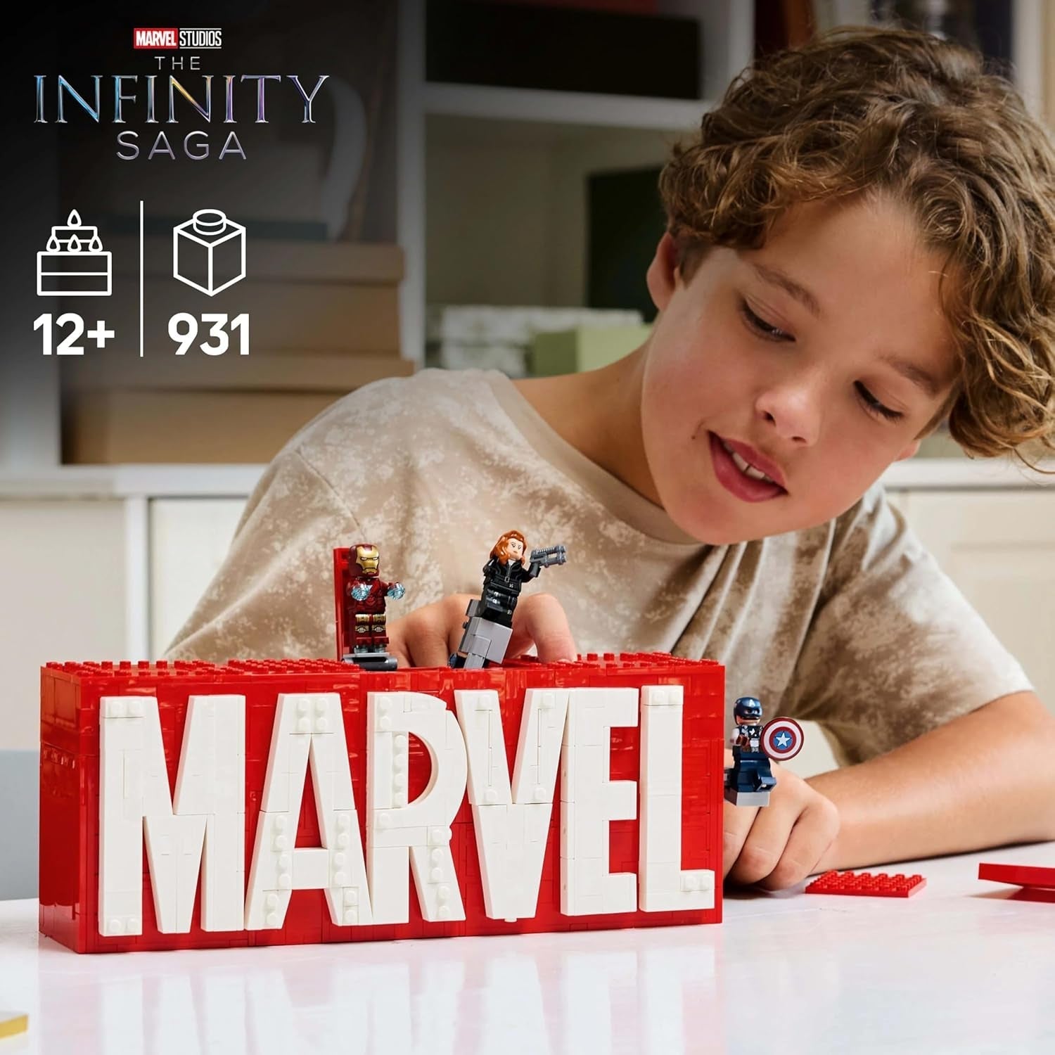 LEGO Marvel: Logo a minifigurky Marvel - sada kolekce Hulk, Thor, Iron Man, Black Widow a Captain America - Sada figurek Avengers - Dárek pro chlapce a dívky od 12 let 76313 Stavebnice Beuche den LEGO-Store