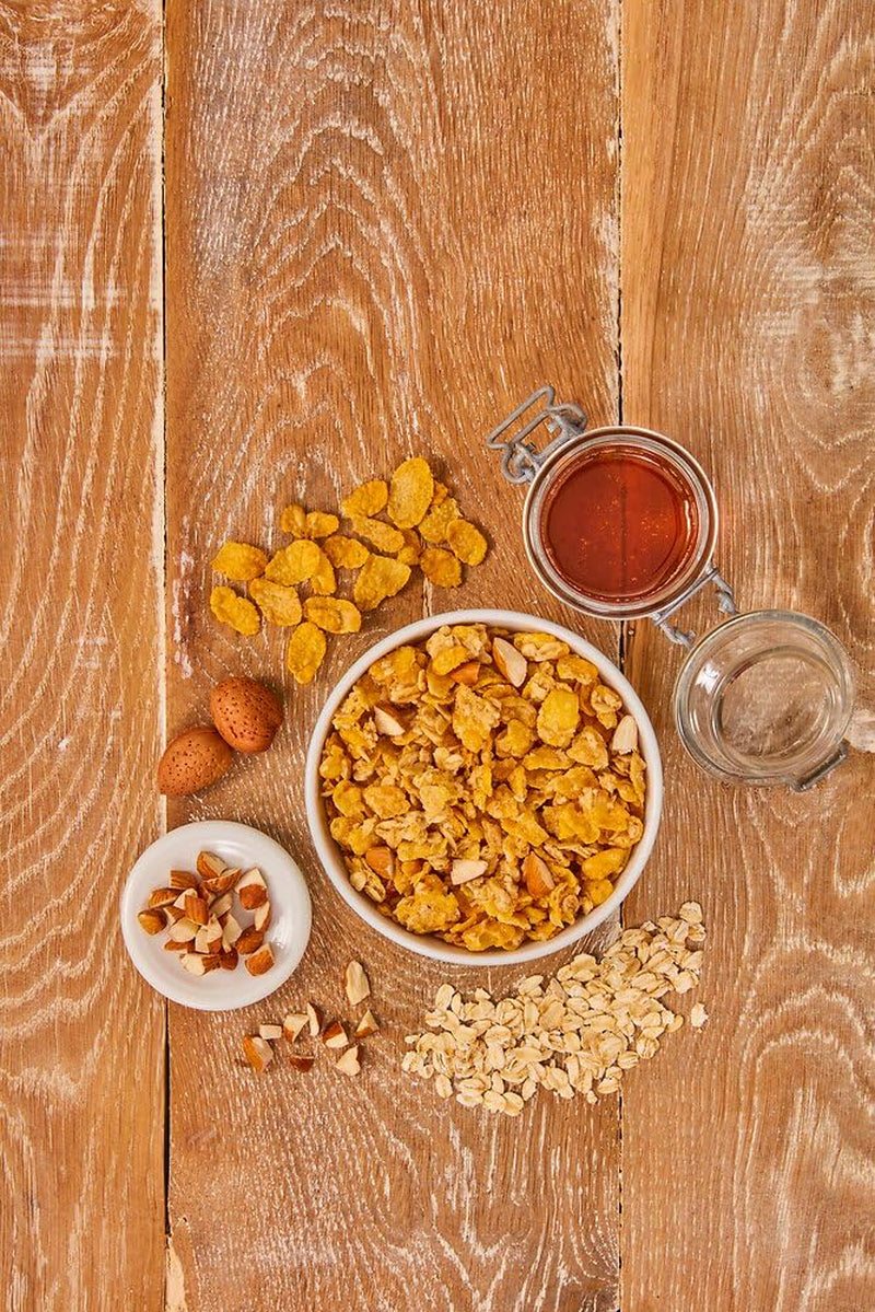 Dr. Oetker Vitalis Crunchy Flakes: Křupavé müsli s kukuřičnými lupínky a kousky mandlí, balení 5 ks (5 x 600 g)