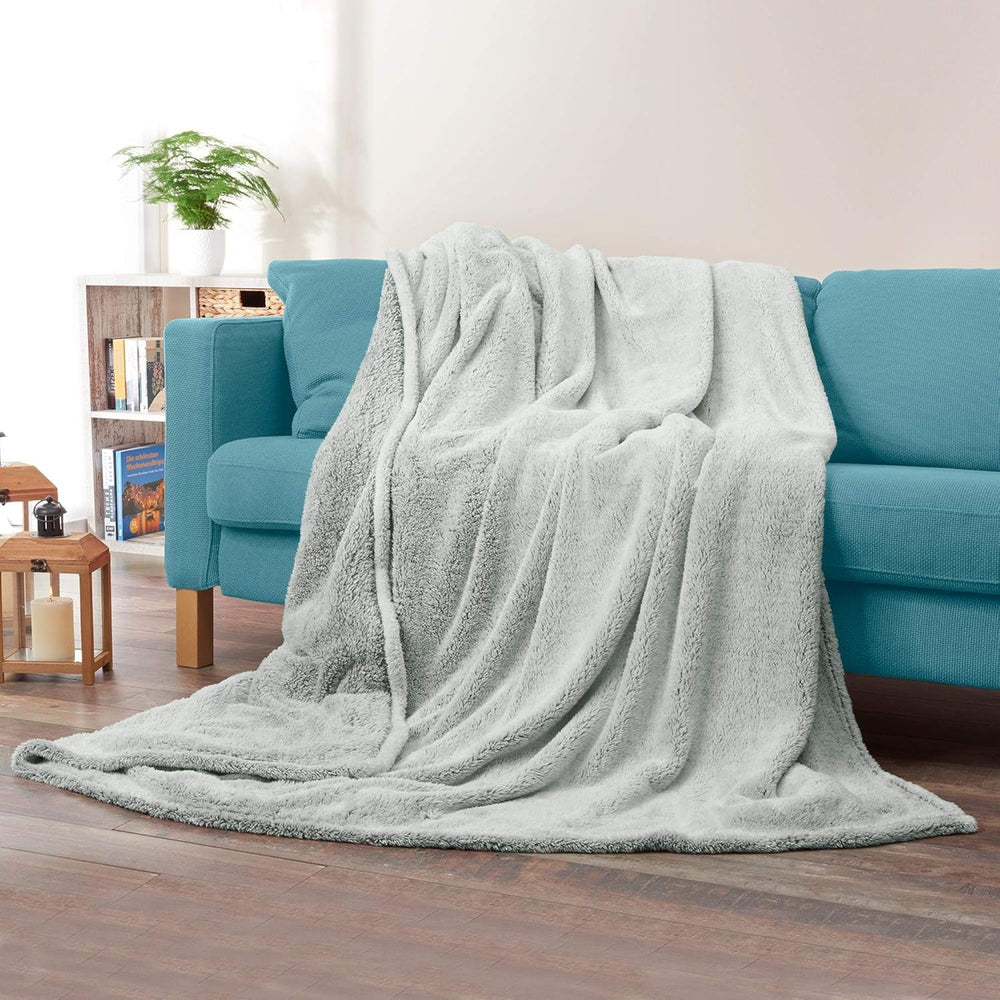 Aqua-Textil Nadýchaná plyšová přikrývka 150 X 200 Cm Šedá Bílá Melange Plyšová TV přikrývka Přehoz Sherpa Fleece Oeko-Tex Ottawa Postele a přikrývky Besuche den aqua-textil-Store