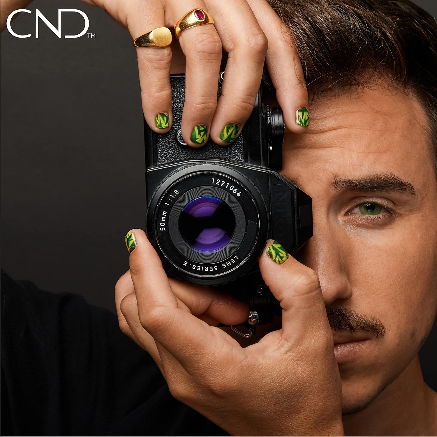 CND Vinylux - dlouhotrvající lak na nehty - klasický lak na nehty - zlatá šalvěj #433 15 ml