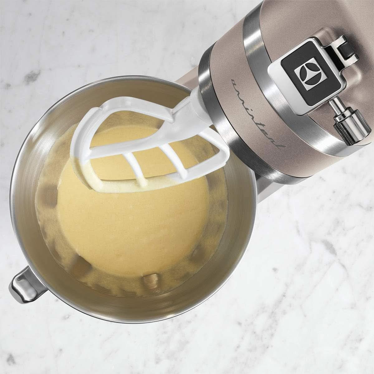 Kuchyňský robot Electrolux Assistant EKM5570, 1200W, kovové tělo, 10 rychlostí Naty Shop