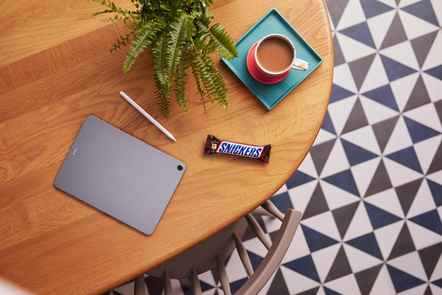 Velké balení čokolády obsahující 32 čokoládových tyčinek po 50 g.