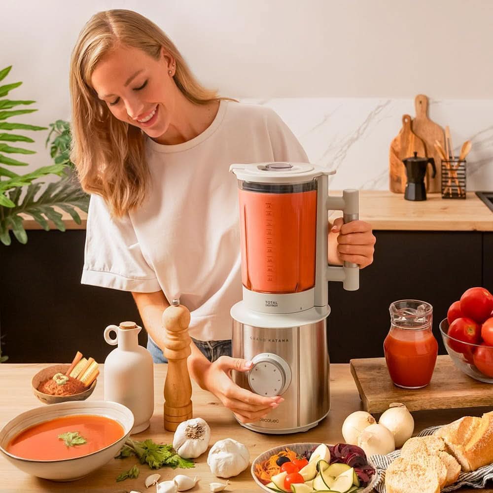 Cecotec Standmixer Grand Katana 2700MAX Total Destroy W. Maximalleistung 2700W, Gegenläufige Technologie, 8-Klingen-Messer Mit Schwarzer Titanbeschichtung, Thermoresistenter Krug 1,8L Mother and Child Naty Shop