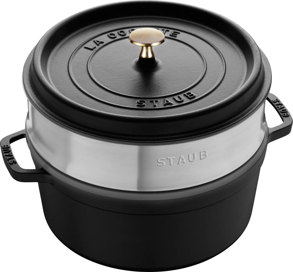 STAUB Gusseisen Bräter/Cocotte, Mit Dämpfeinsatz Aus Edelstahl, Rund 26 Cm, 5,2 L, Aromaregen Funktion Für Optimale Befeuchtung, Für Alle Herdarten Inkl. Induktion & Backofen, Kirschrot, Rot Forms a pečící plechy Naty Shop Schwarz
