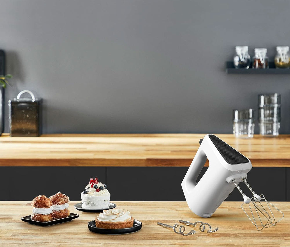 Krups GN4001 3 Mix 4000 Ruční mixér | 450 Watt | Robustní provedení | Regulátor otáček | Turbo-Und Auswurf-Funktion | Vč. 2 Rührbesen Und 2 Knethaken | Weiß/Grau Kitchen Naty Shop