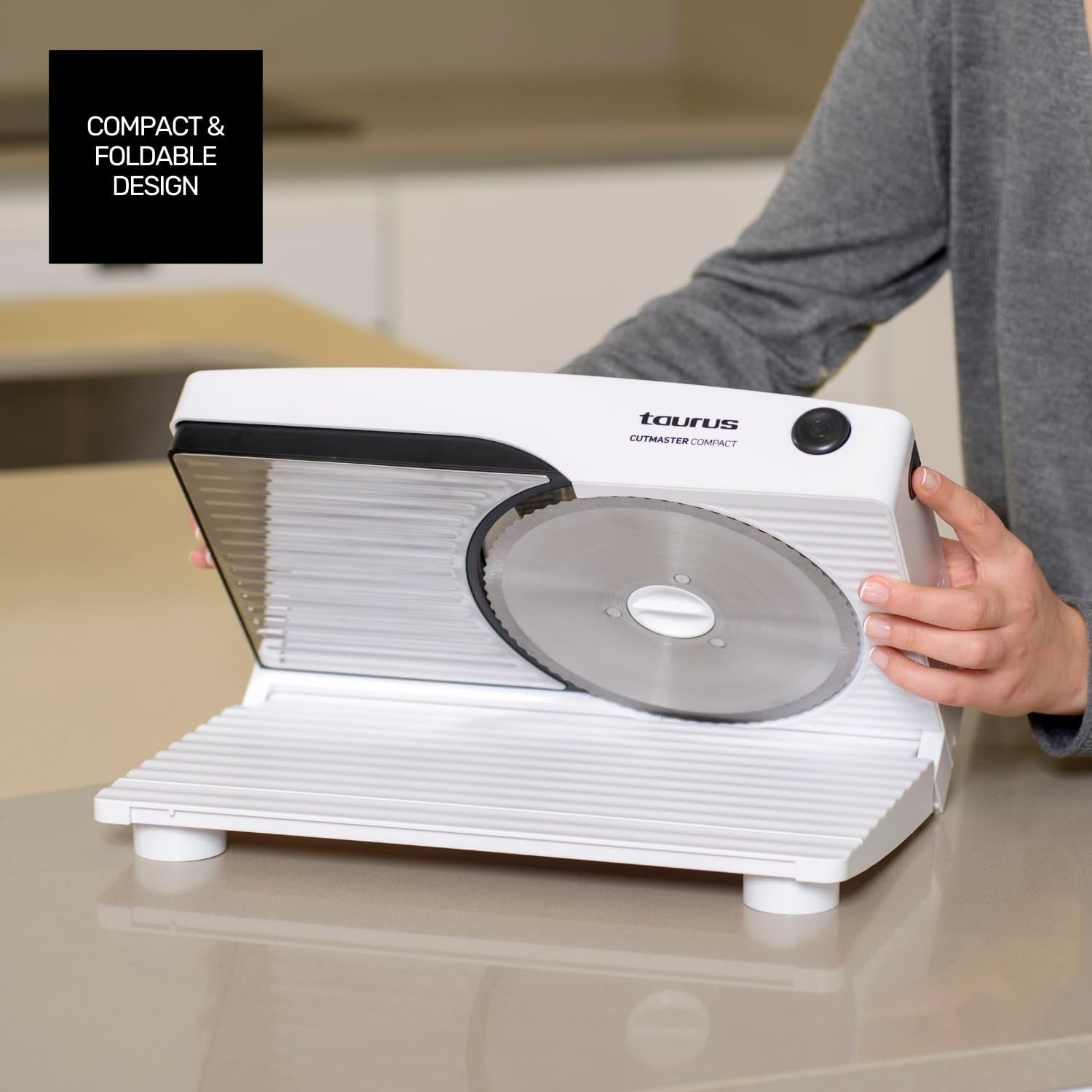 Cutmaster Compact, kráječ, nerezová ocel, 100 W drtiče a kráječe Naty Shop