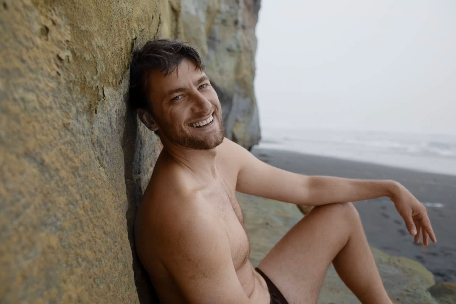 Kneipp, Reaktivační a relaxační sprchový gel s jalovcovým esenciálním olejem - ideální po cvičení a námaze, 200 ml Sprcha a koupel Naty Shop