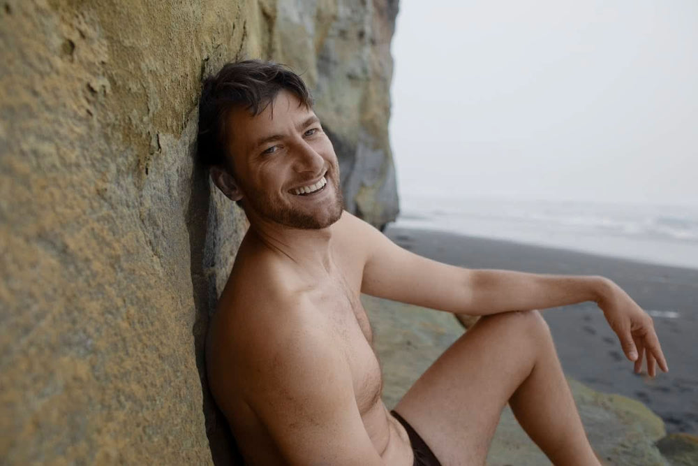 Kneipp, Reaktivační a relaxační sprchový gel s jalovcovým esenciálním olejem - ideální po cvičení a námaze, 200 ml Sprcha a koupel Naty Shop