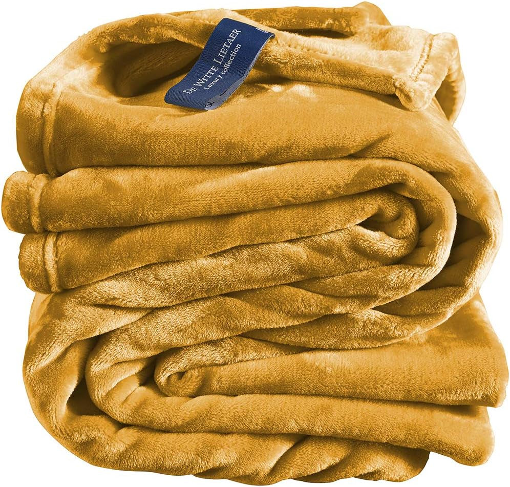 Pohodlná přikrývka, polyester, modrá, 150 X 200 cm Postele a přikrývky De Witte Lietaer Žlutá Zlatá žlutá 150X200