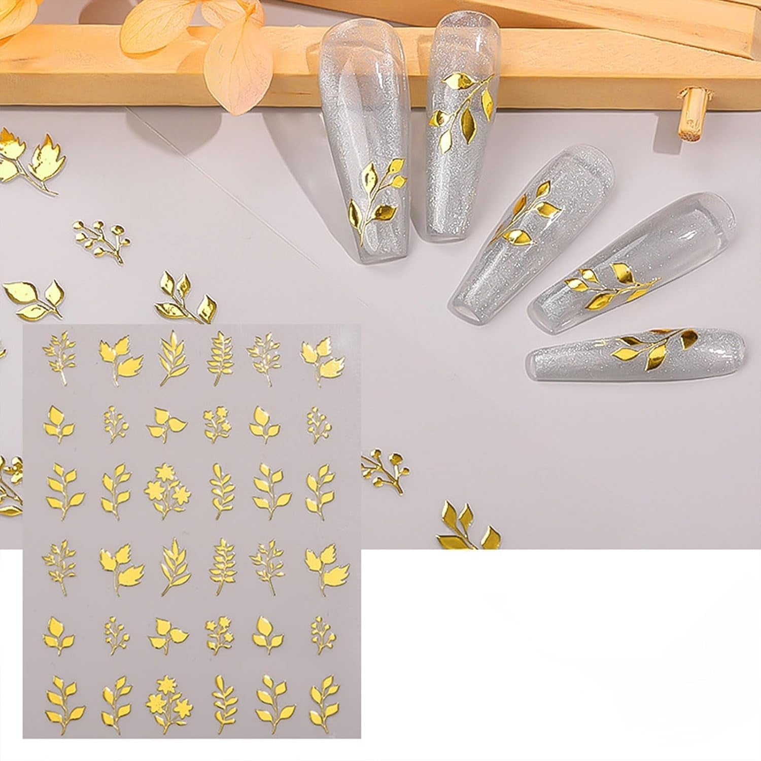 JMEOWIO Nagelsticker Goldene Blumen 8 Blatt Nail Art Sticker Selbstklebend Nagelaufkleber Dekoration Nageldesign Zubehör