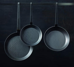 RÖSLE Series 1888 Tepaná pánev, vysoká kvalita, vysoký okraj pro křupavé hranolky a rychlé pečené maso, vhodná pro grilování a indukční hrnce a pánve Naty Shop