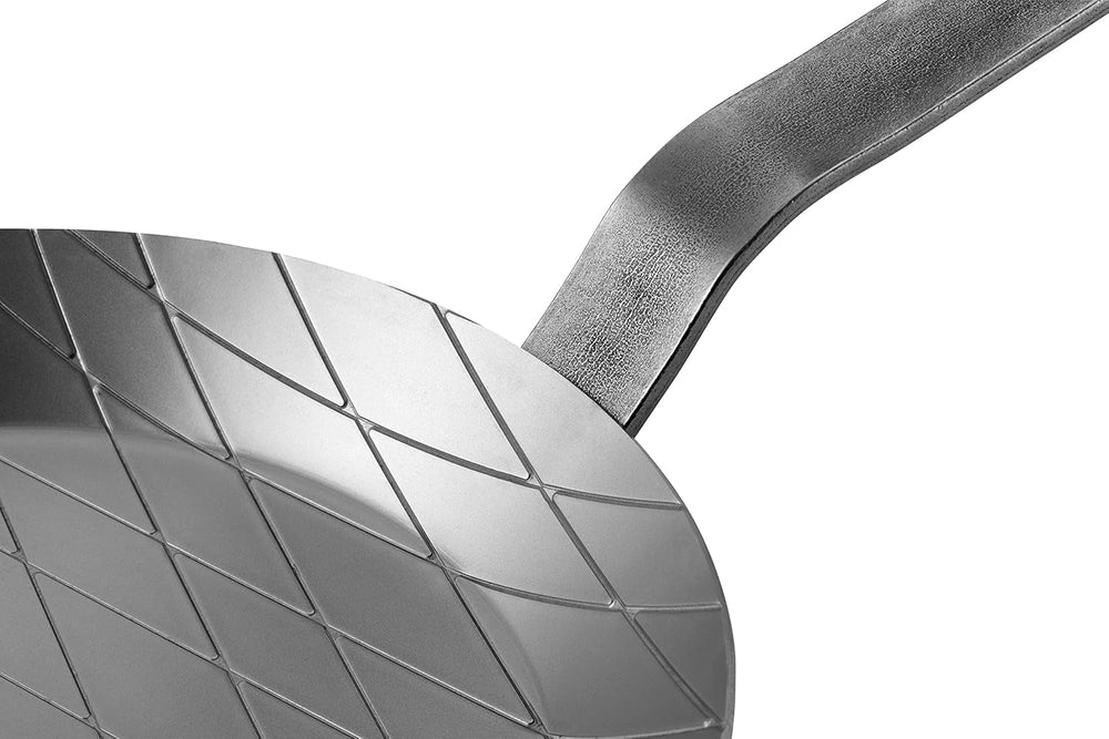 Železná pánev ZWILLING FORGE, robustní pro speciální příchutě na smažení Hrnce a pánve Naty Shop