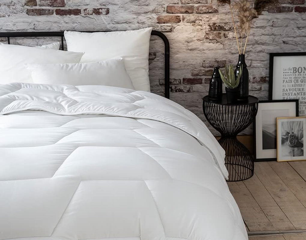 Abeil Acaristop povlak na přikrývku s antiroztočovým a antibakteriálním účinkem, polyester, bílý, 220 X 240 cm Přikrývky a přikrývky Naty Shop