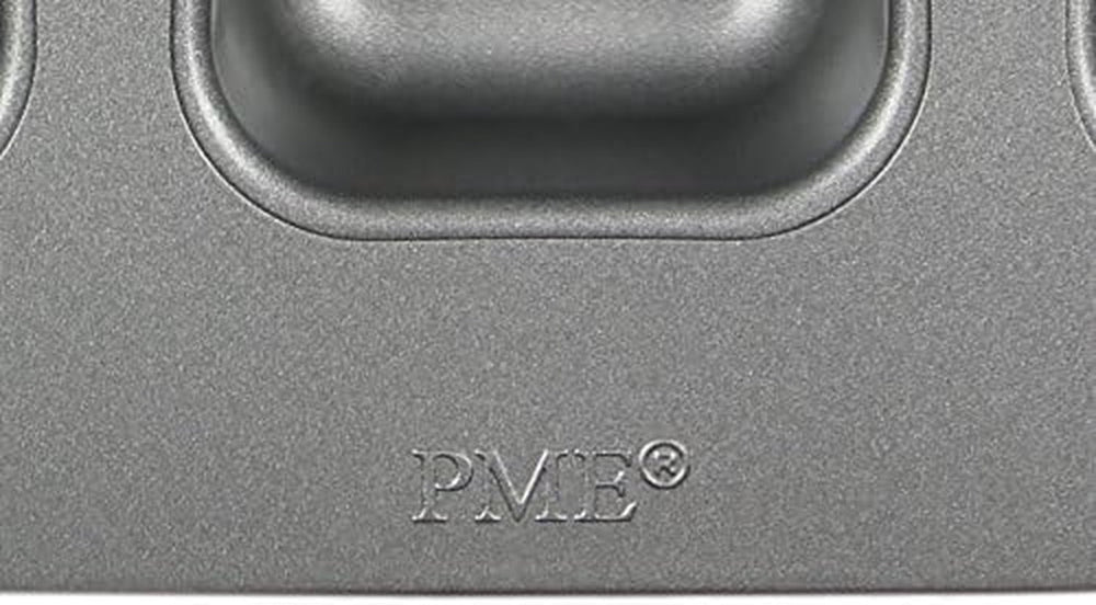 CSB106 Quadratische Antihaftbeschichtete Backform Mit 12 Minilöchern Aus Karbonstahl, Edelstahl, Silver, 37,3 X 26,1 X 3,1 Cm Formy a plechy na pečení Naty Shop