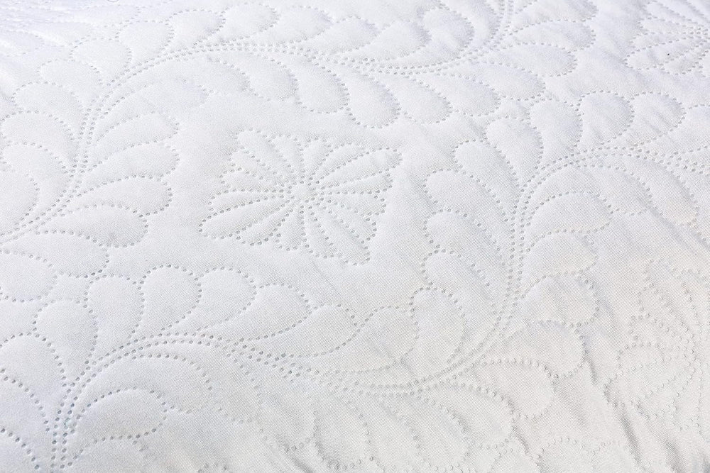 V.I.P. Very Important Pillow V.I.P. Pernă cu fulgi de memorie, alb, pernă 45 X 75 cm, copertă matlasată din poliester, foarte respirabilă, moale, fabricată în Italia Perne standard Naty Shop