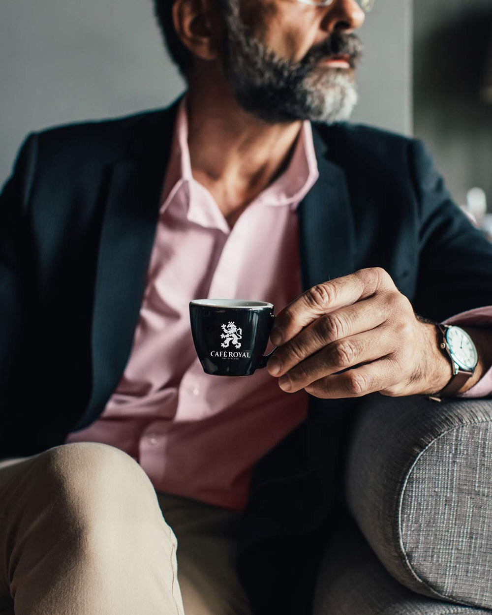 Café Royal Professional Line Espresso – Boabe de cafea pentru espressoare automate, corpolență intensă, prăjire intensă, intensitate 3/5, Rainforest Alliance, 1 kg