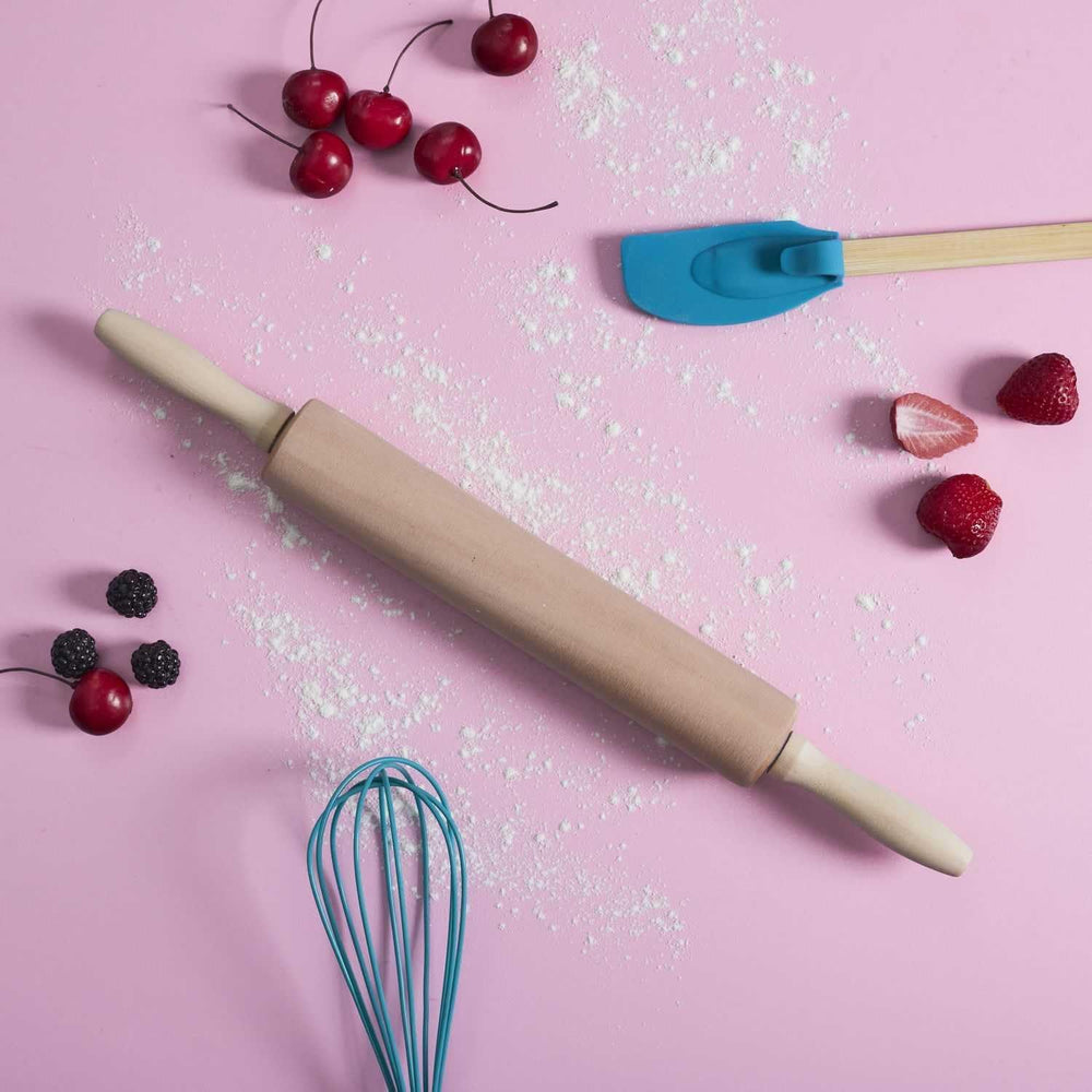 , KP5715, dřevěný váleček, ergonomický a snadno se čistí, ideální na vyvalování těsta a sušenek, rozměry 44,5 cm, hnědá barva