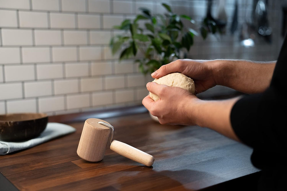 Chinchilla® Backblechroller/Teigroller zylindrisch aus Buchenholz | Der stabilní Helper für die Küche | Vyrobeno v Německu | Nachhaltige Qualität aus Deutschland | 18 x 5 cm