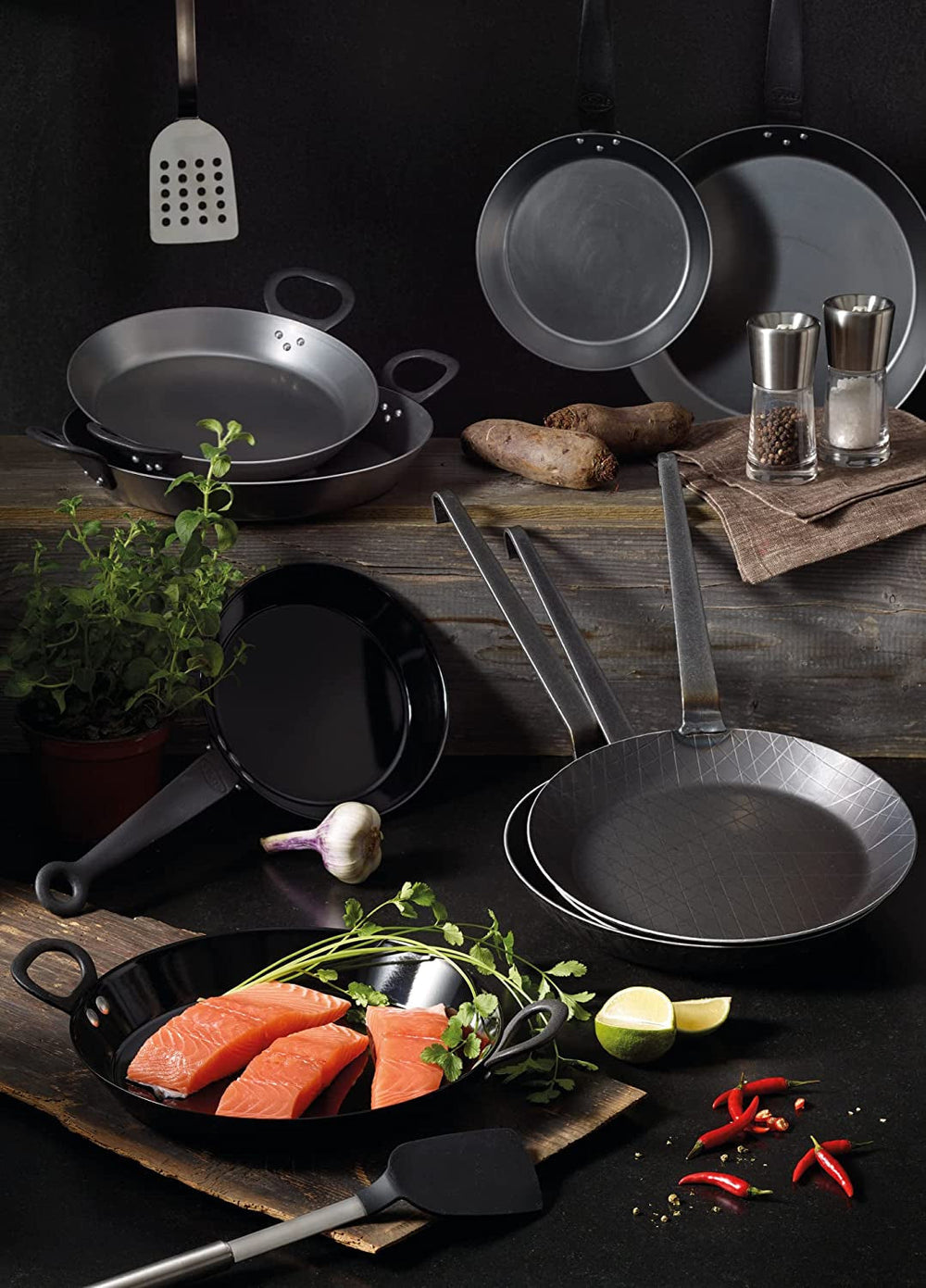 RÖSLE Series 1888 Tepaná pánev, vysoká kvalita, vysoký okraj pro křupavé hranolky a rychlé pečené maso, vhodná pro grilování a indukční hrnce a pánve Naty Shop